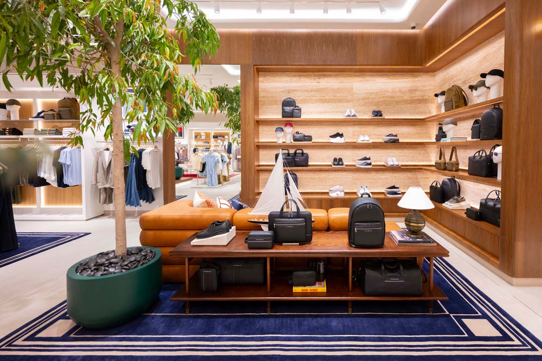 Stores and Packaging