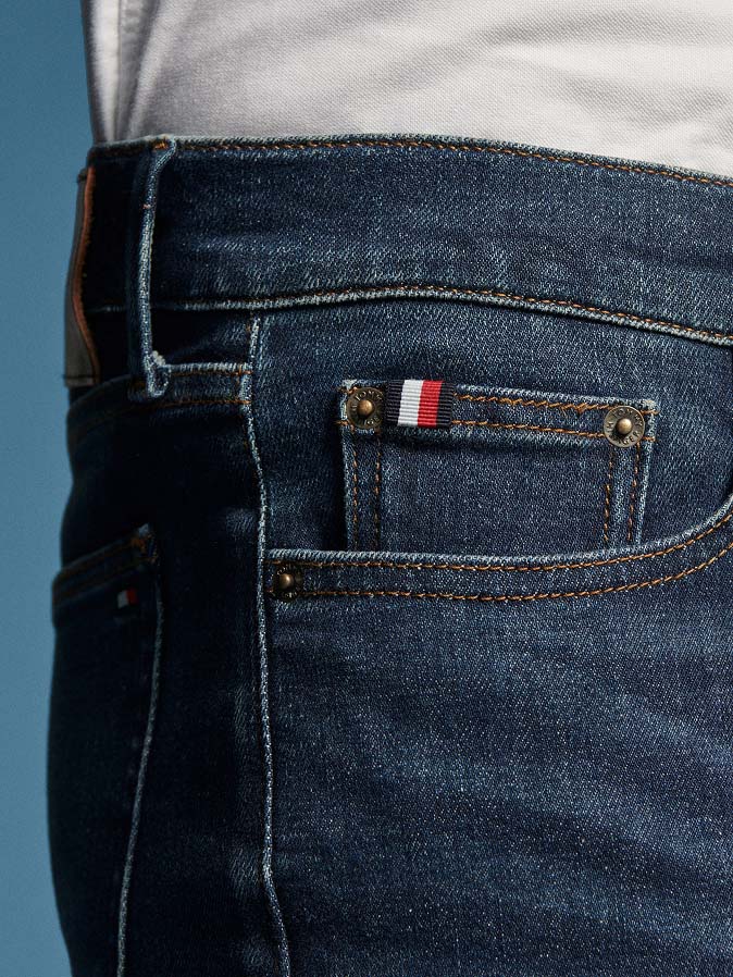 Close up of jeans details