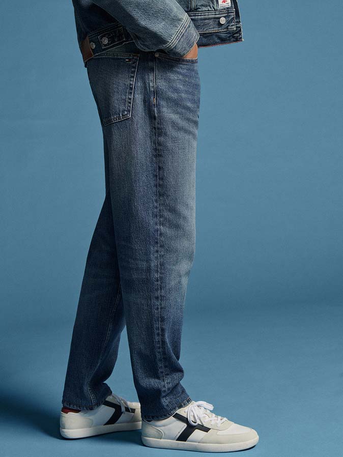 Close up of jeans details