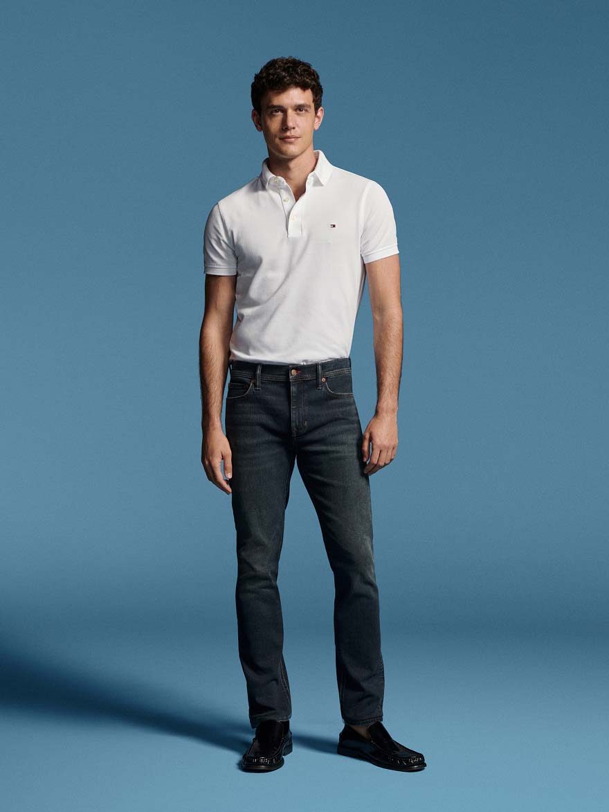 Model wearing a skinny Tommy Hilfiger Jeans