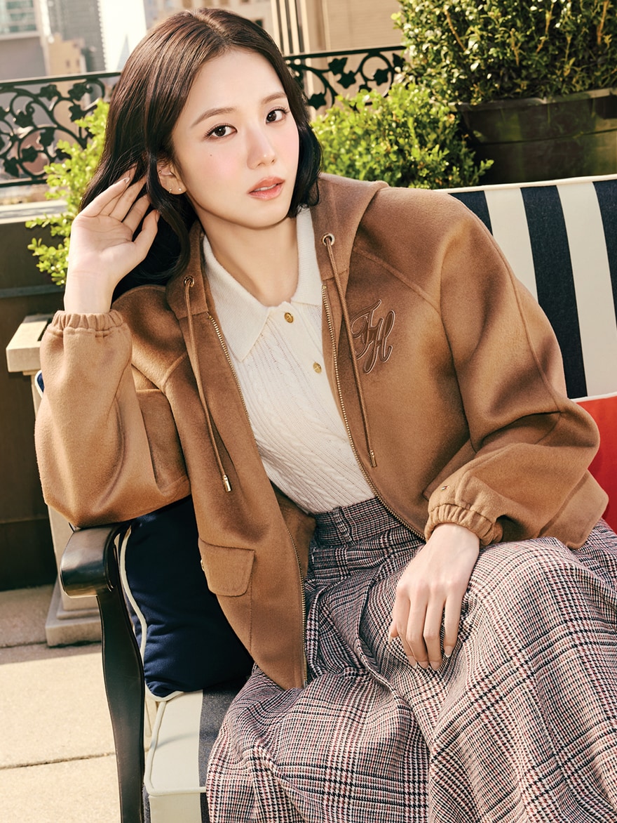 JISOO for Tommy Hilfiger | Women's Iconic Looks | Curated styles