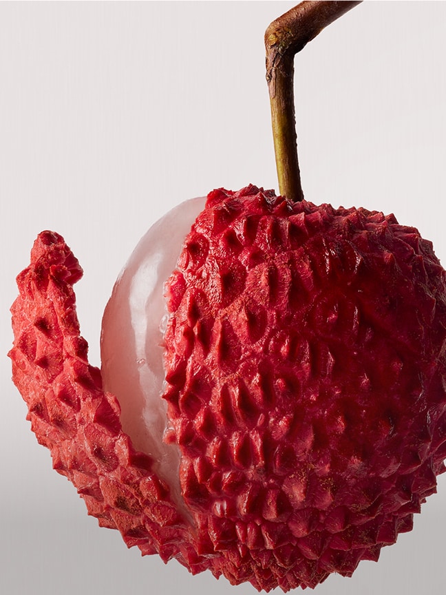 Picture of a Lychee.